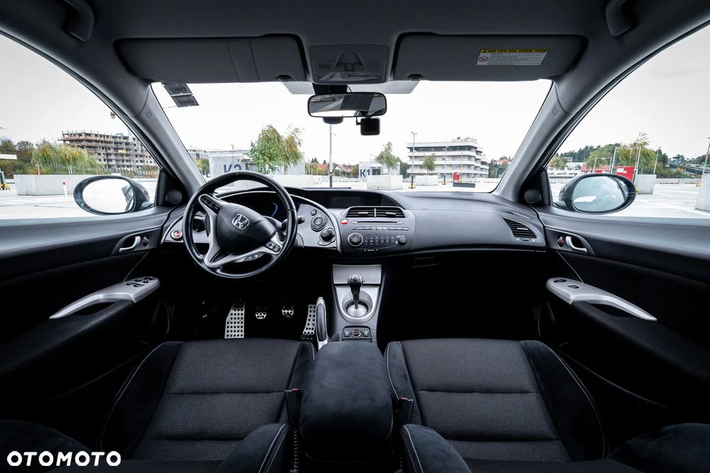 Honda Civic 1.8 TypeS - 9
