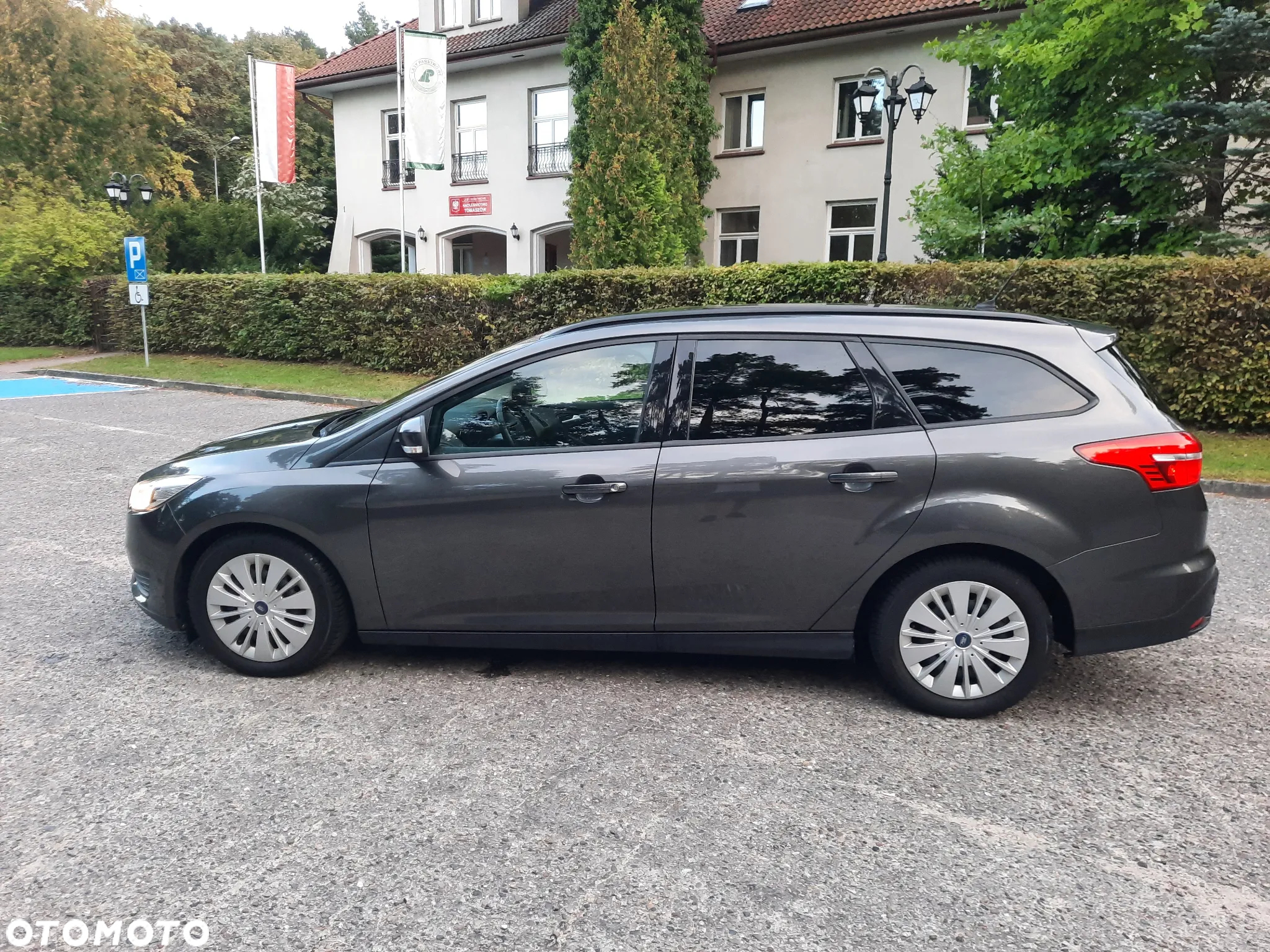 Ford Focus 1.0 EcoBoost Edition - 11