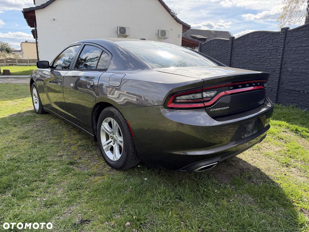 Dodge Charger - 5