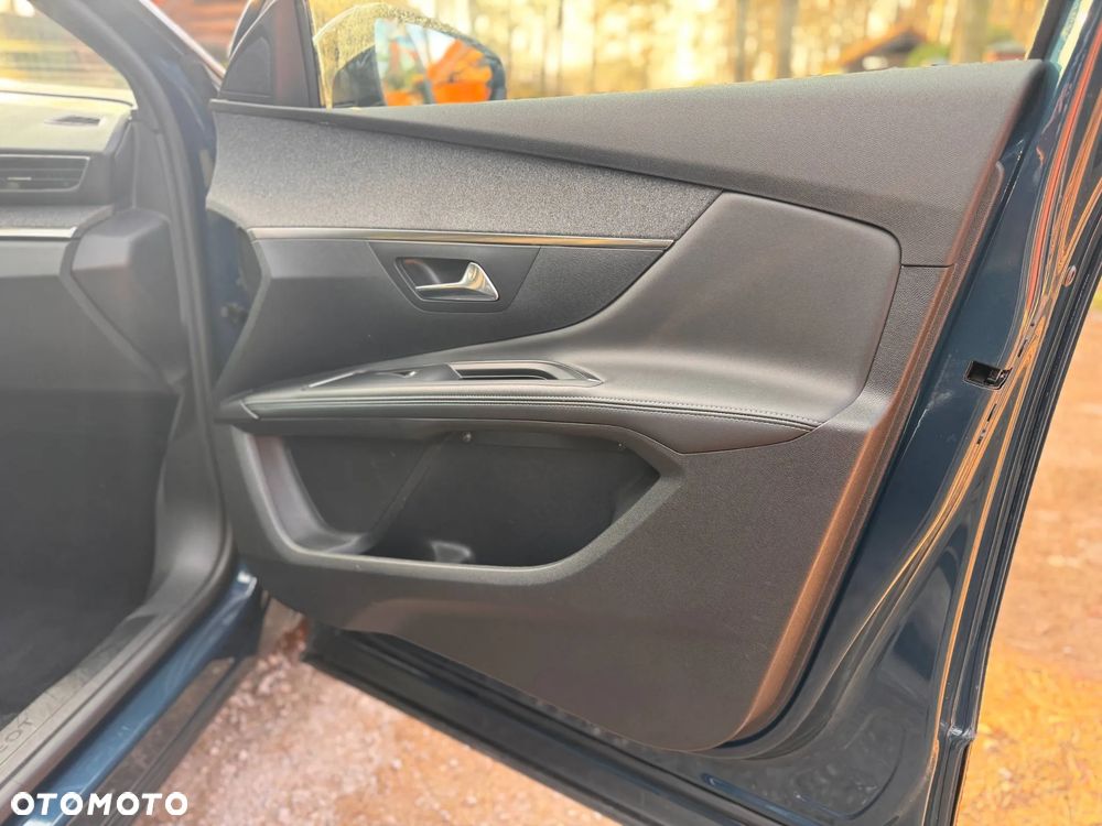Peugeot 5008 1.5 BlueHDi GT S&S EAT8 - 19