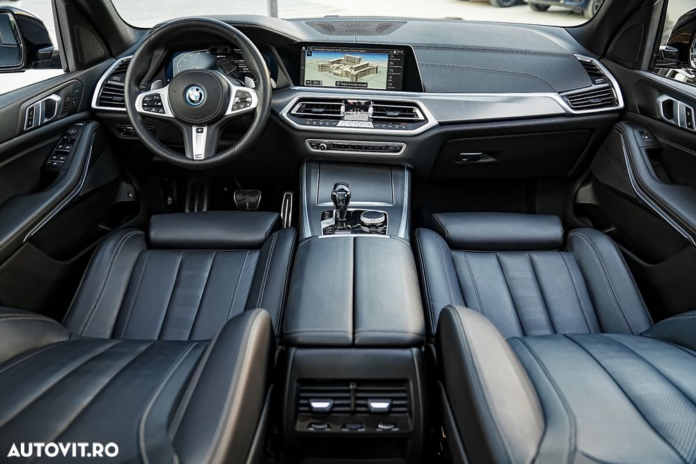 BMW X5 xDrive45e - 33