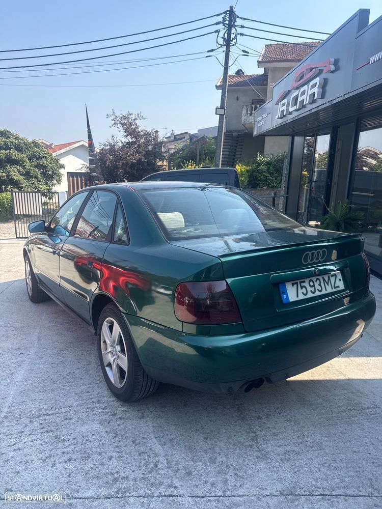 Audi A4 1.9 TDI Sport - 4