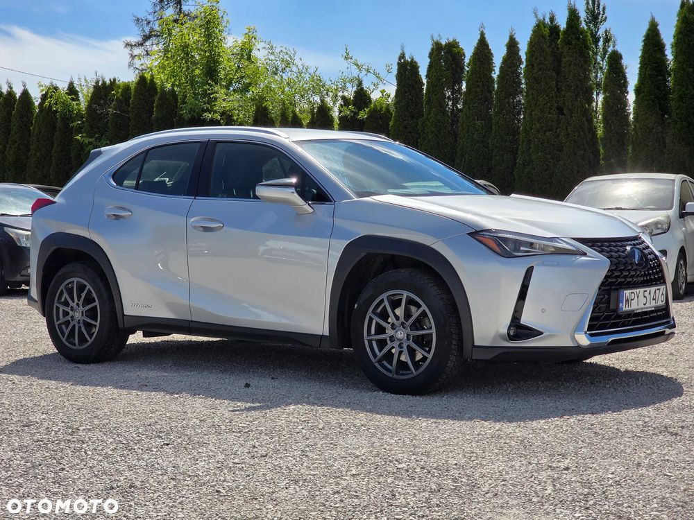 Lexus UX - 6