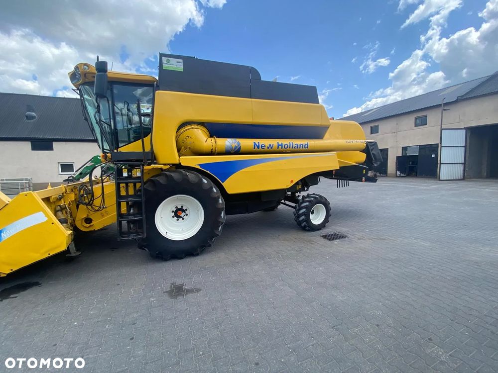 New Holland CSX7040 - 2
