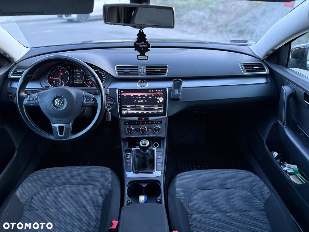 Volkswagen Passat 2.0 TDI BlueMotion Technology Highline - 15