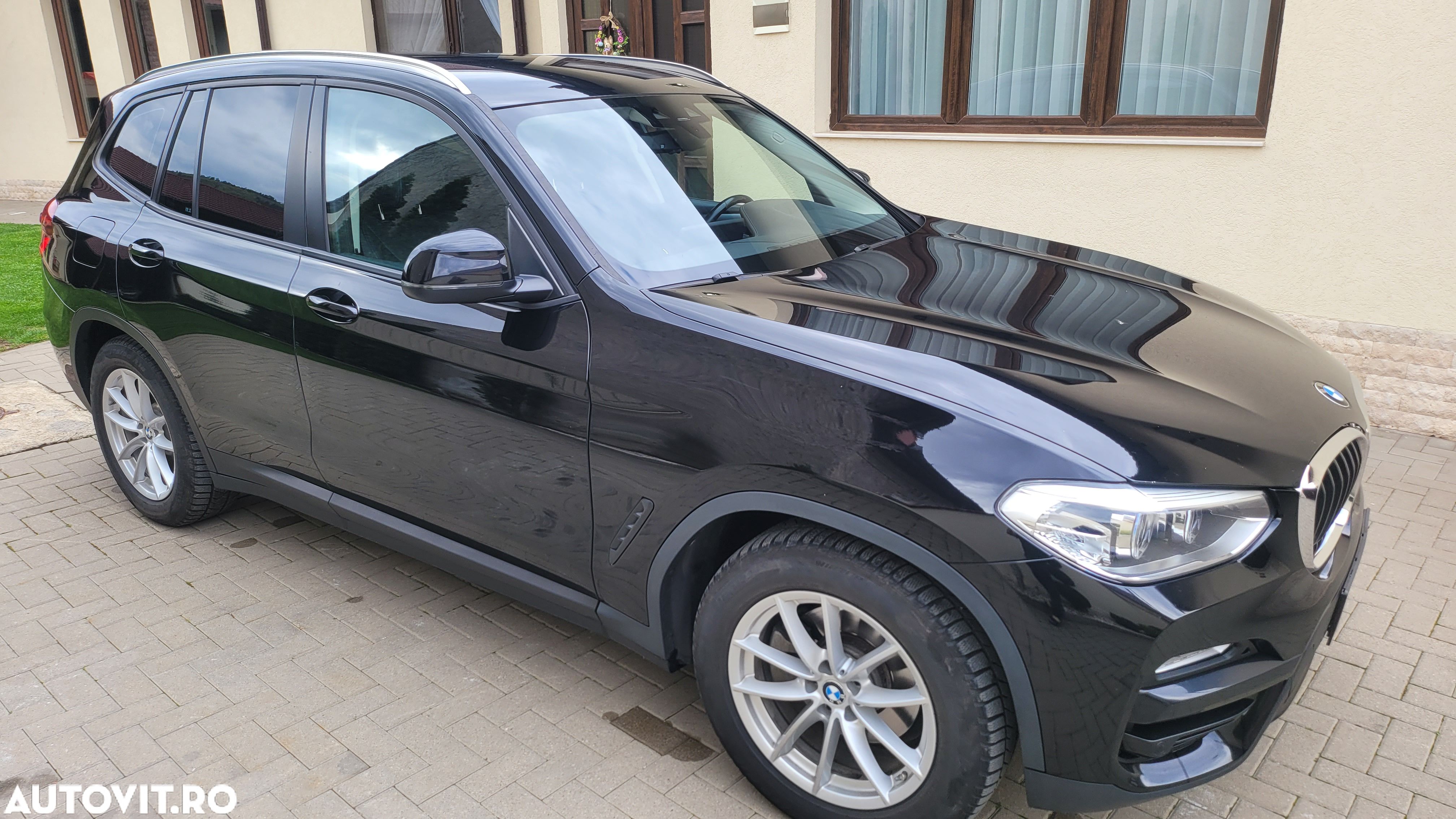 BMW X3 xDrive20i AT - 1