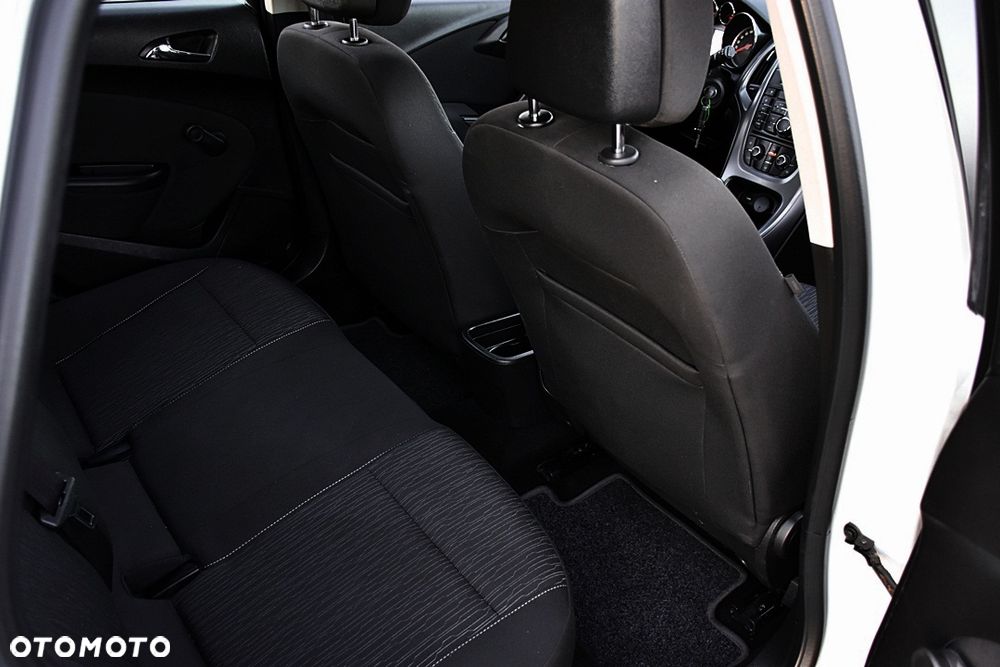 Opel Astra 1.6 Color Edition - 35