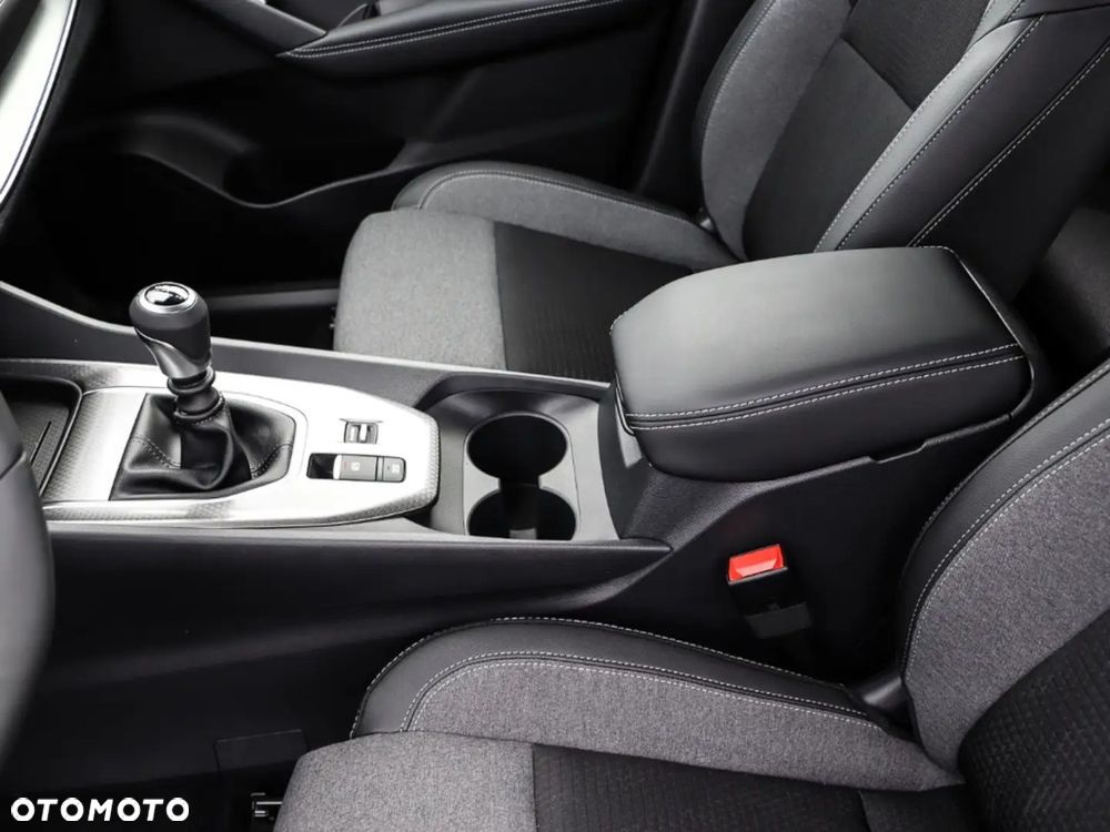 Nissan Qashqai 1.3 DIG-T mHEV N-Connecta - 6