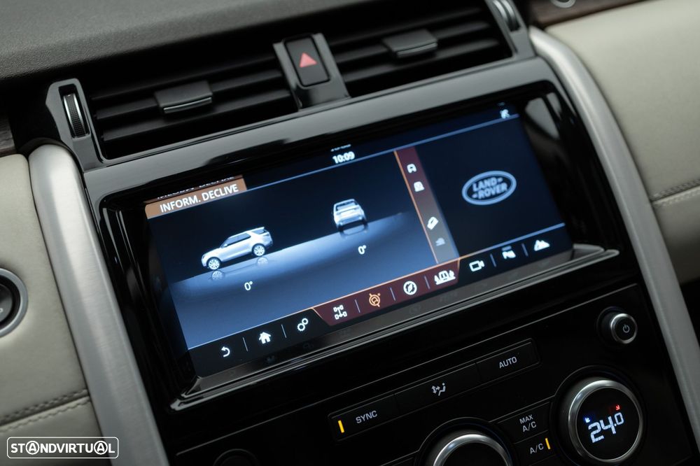 Land Rover Discovery 3.0 TD6 HSE Auto - 52