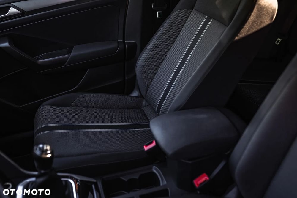 Volkswagen T-Roc 1.5 TSI ACT Advance - 23
