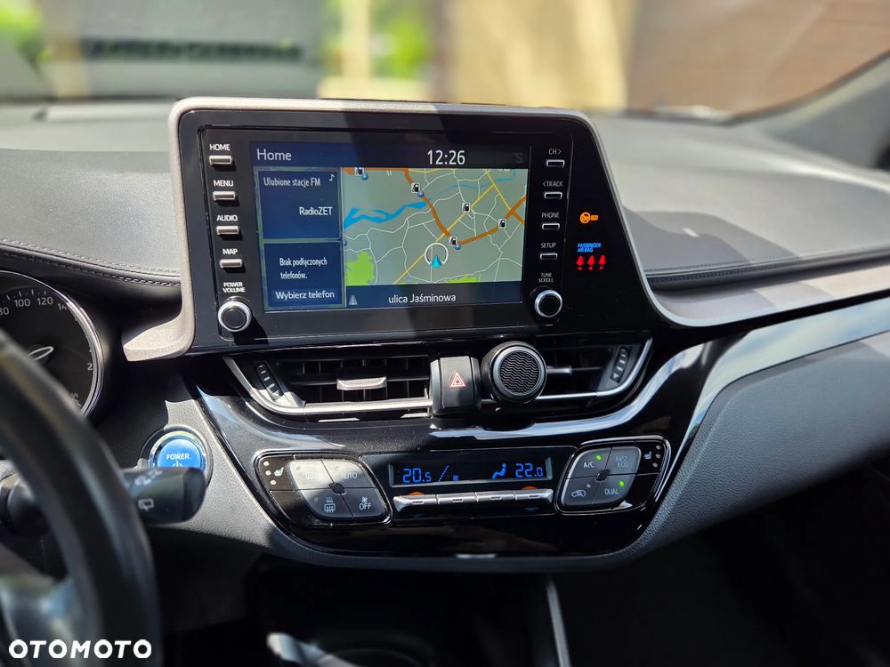 Toyota C-HR Hybrid Business-Edition - 26