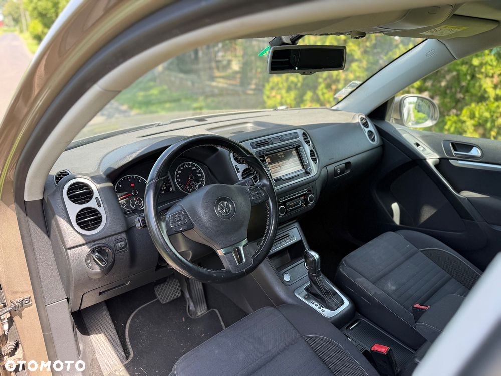 Volkswagen Tiguan - 19