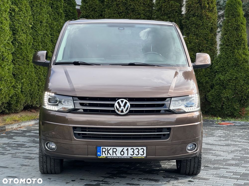 Volkswagen Multivan - 2