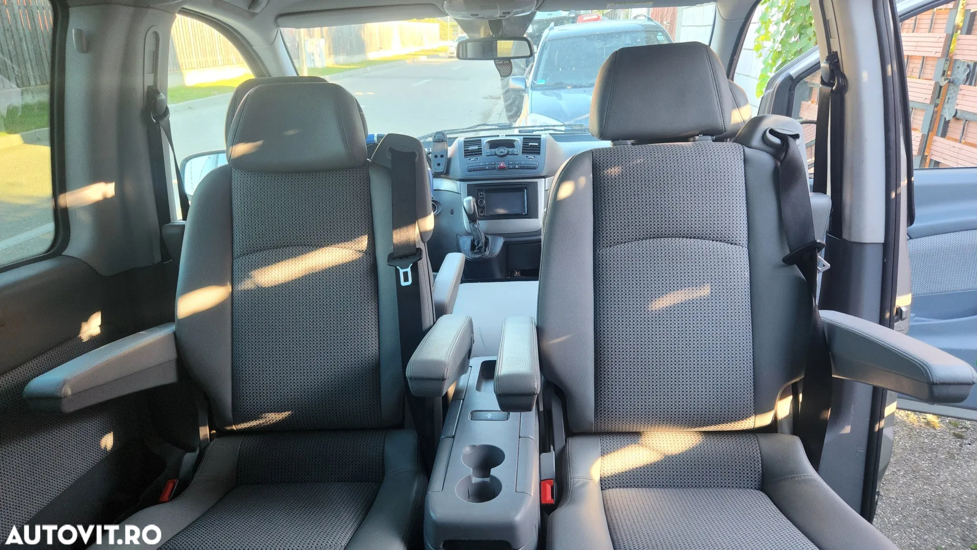 Mercedes-Benz Viano - 13