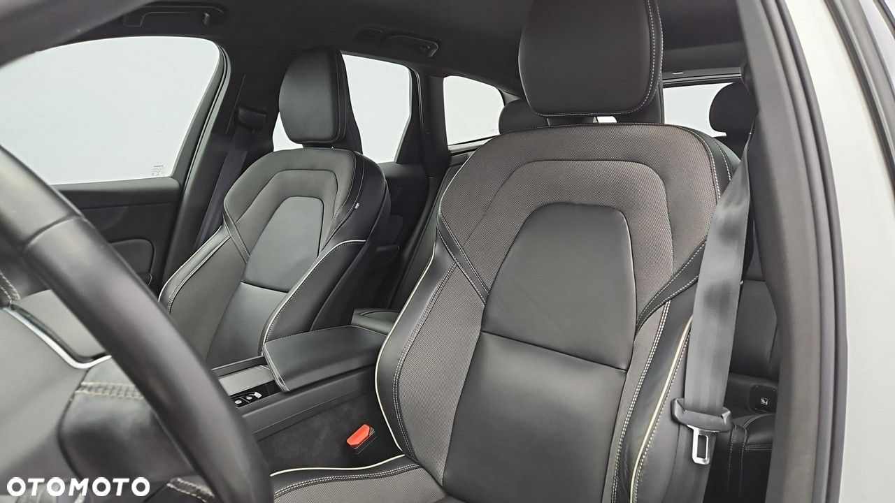 Volvo XC 60 - 11