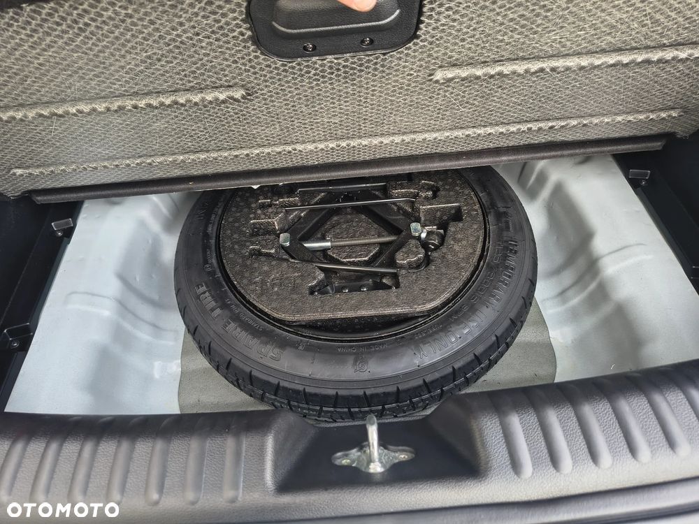 Kia XCeed 1.5 T-GDI Business Line DCT - 10