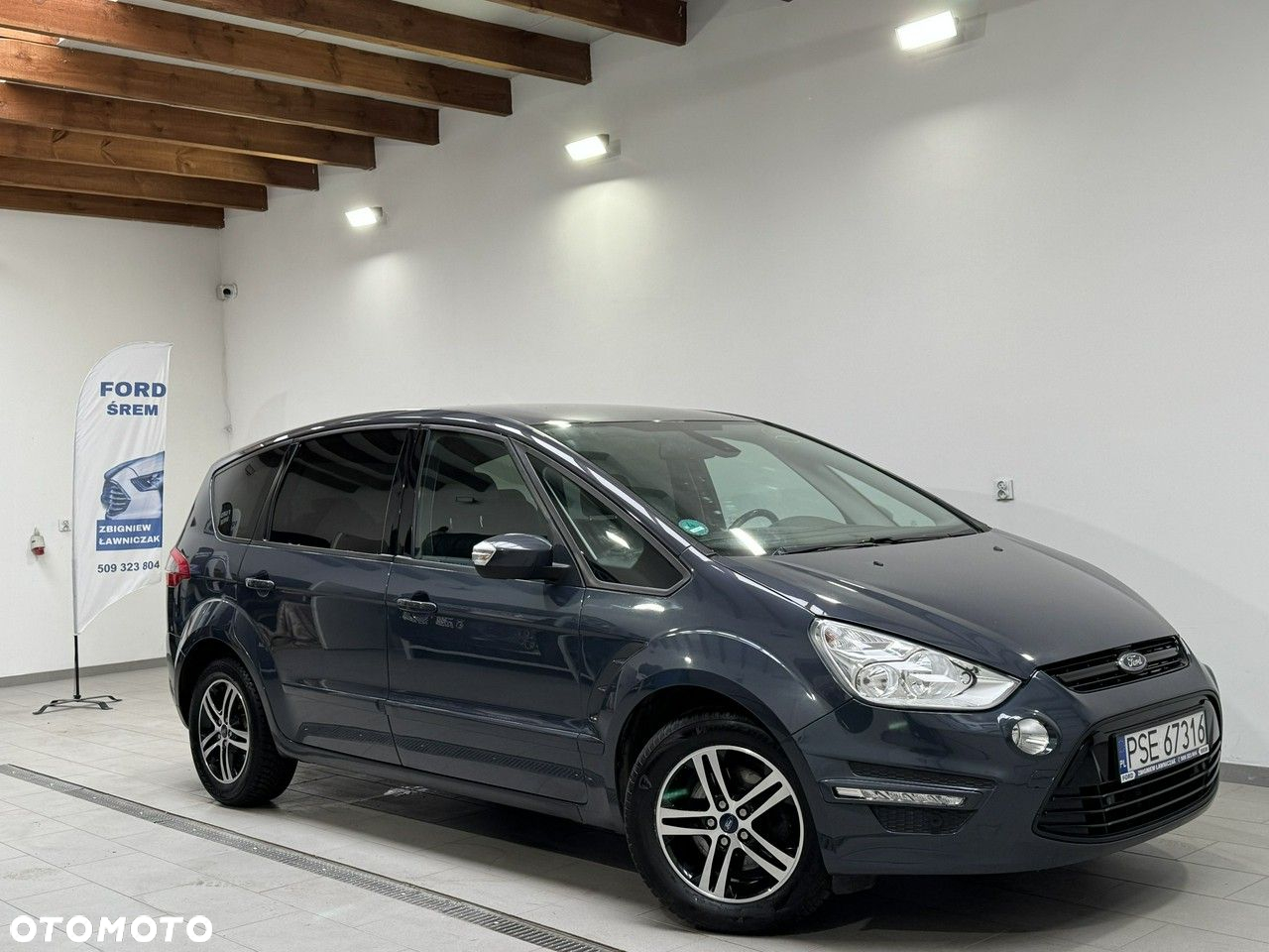 Ford S-Max - 6