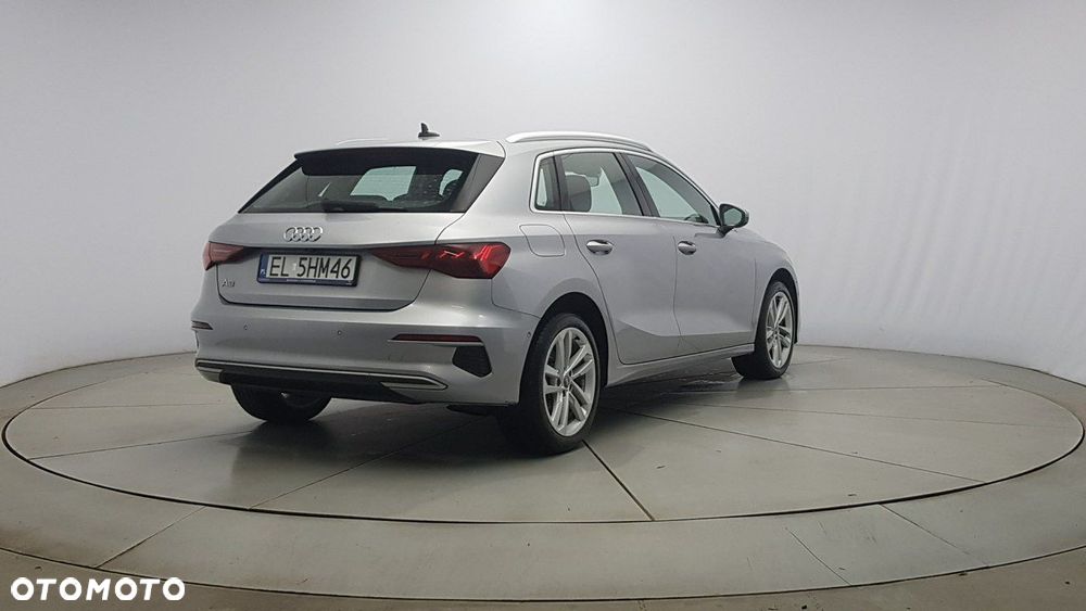 Audi A3 Sportback - 4