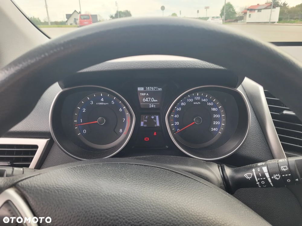 Hyundai i30 1.6 Comfort - 7