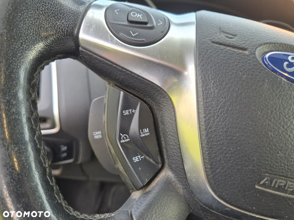 Ford Focus - 20