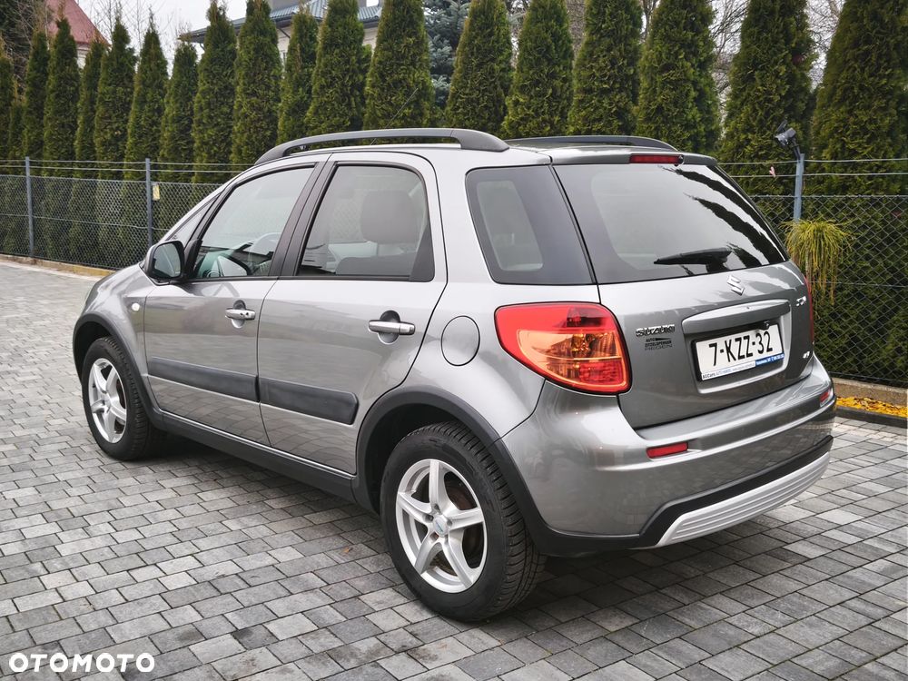 Suzuki SX4 Classic 1.6 VVT 4x4 Style - 6