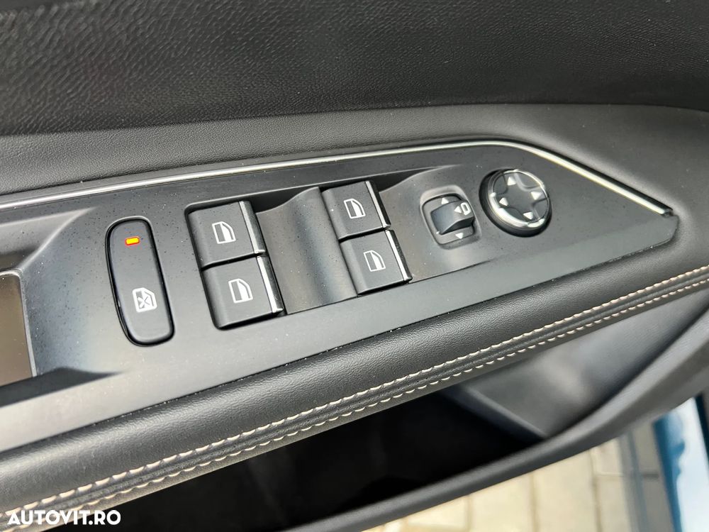 Peugeot 5008 BlueHDI 130 EAT8 GT - 17