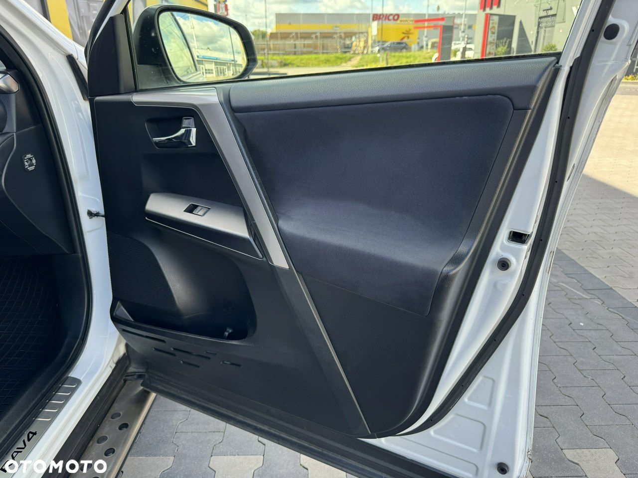 Toyota RAV4 2.0 D-4D Premium 4x2 - 33