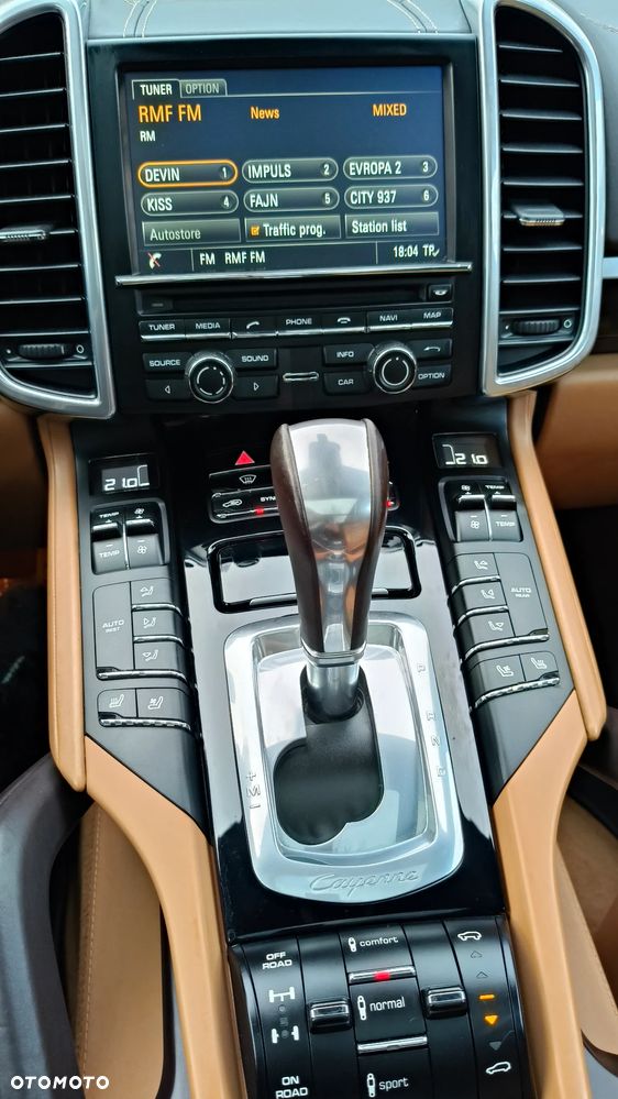 Porsche Cayenne Diesel Platinum Edition - 30