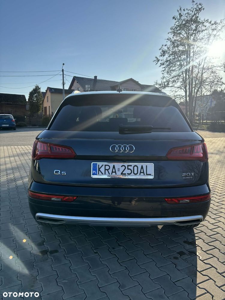 Audi Q5 2.0 TFSI Quattro S tronic design - 4