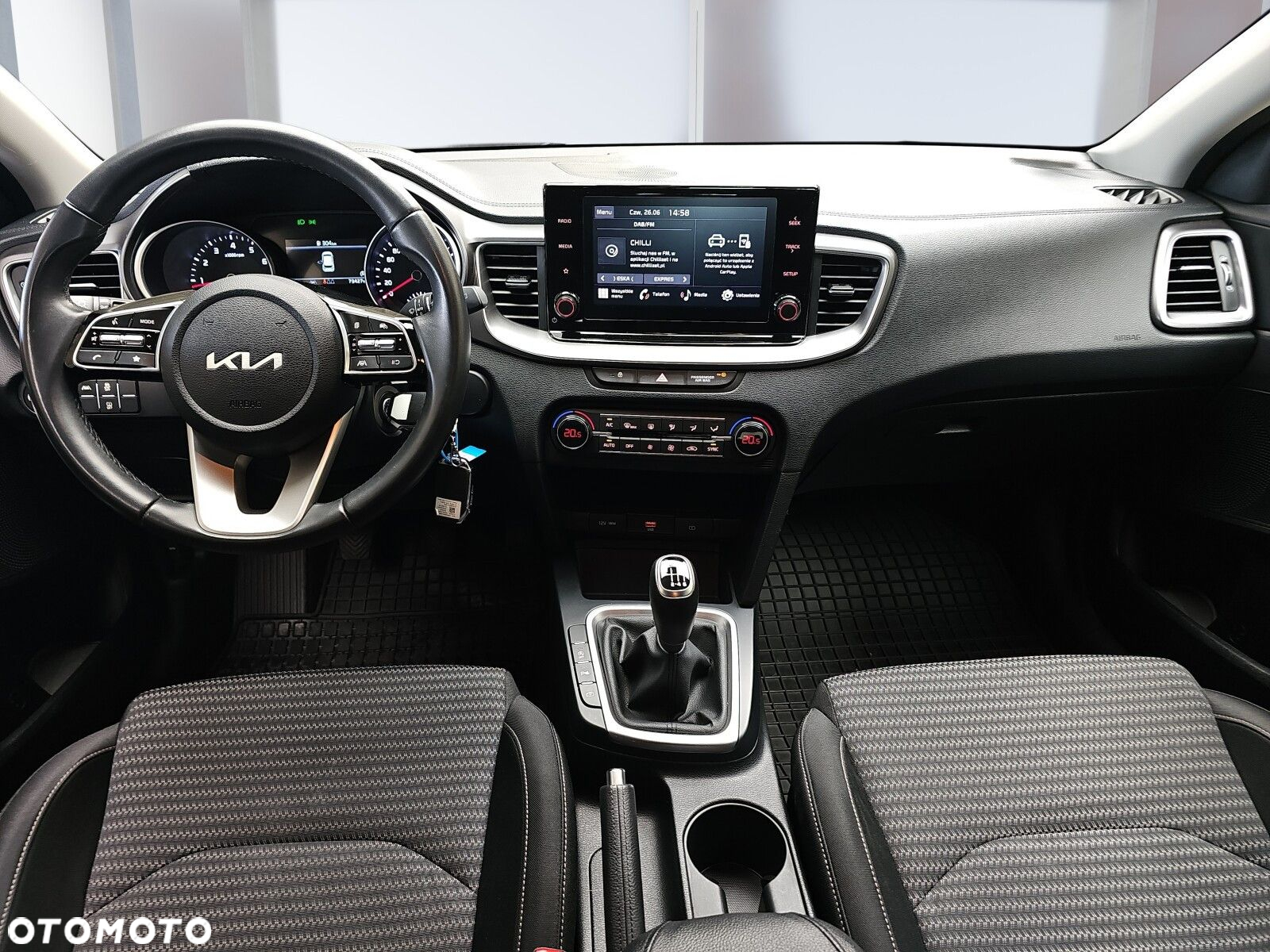 Kia Ceed 1.5 T-GDI M - 14
