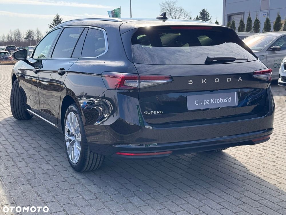 Skoda Superb 2.0 TDI SCR Drive DSG - 7