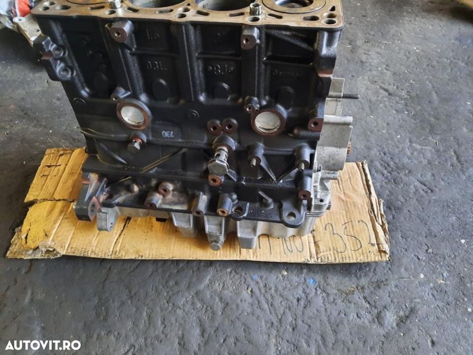 bloc motor ambielat complet cu pompa ulei și baie golf 6 passat b7 1 - 3