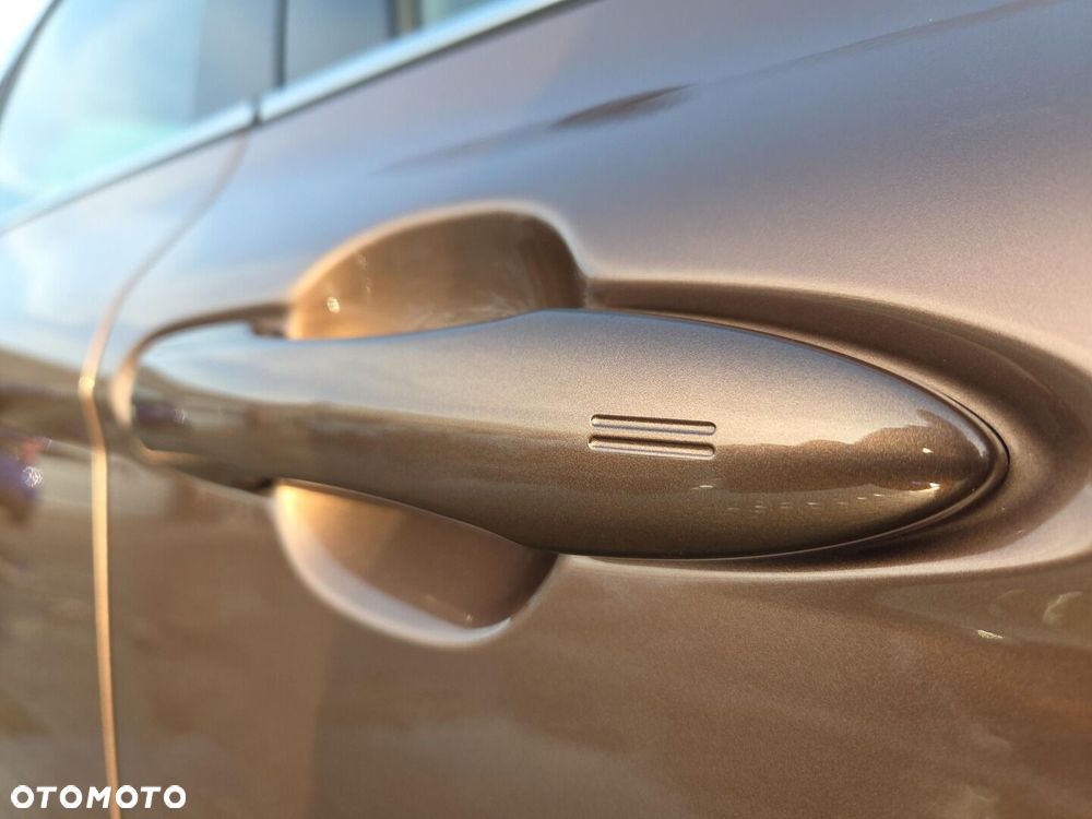 Toyota Camry 2.5 Hybrid Dynamic Force Prestige e-CVT - 13