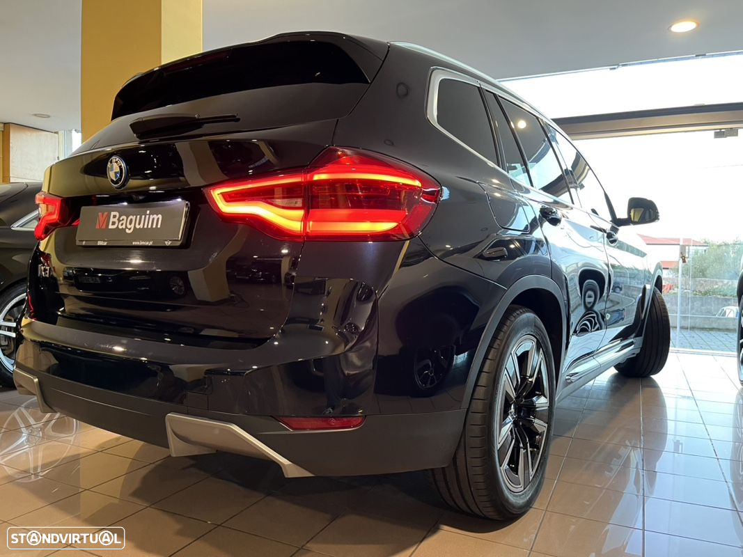 BMW iX3 Inspiring - 18
