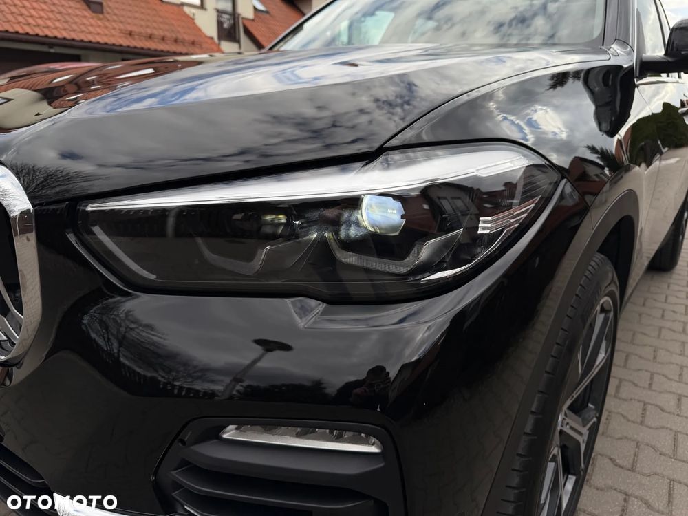 BMW X5 xDrive40i - 24