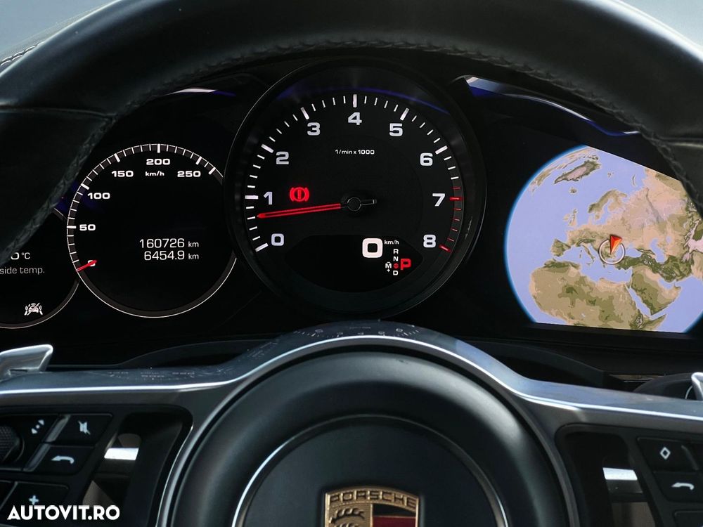 Porsche Cayenne - 17