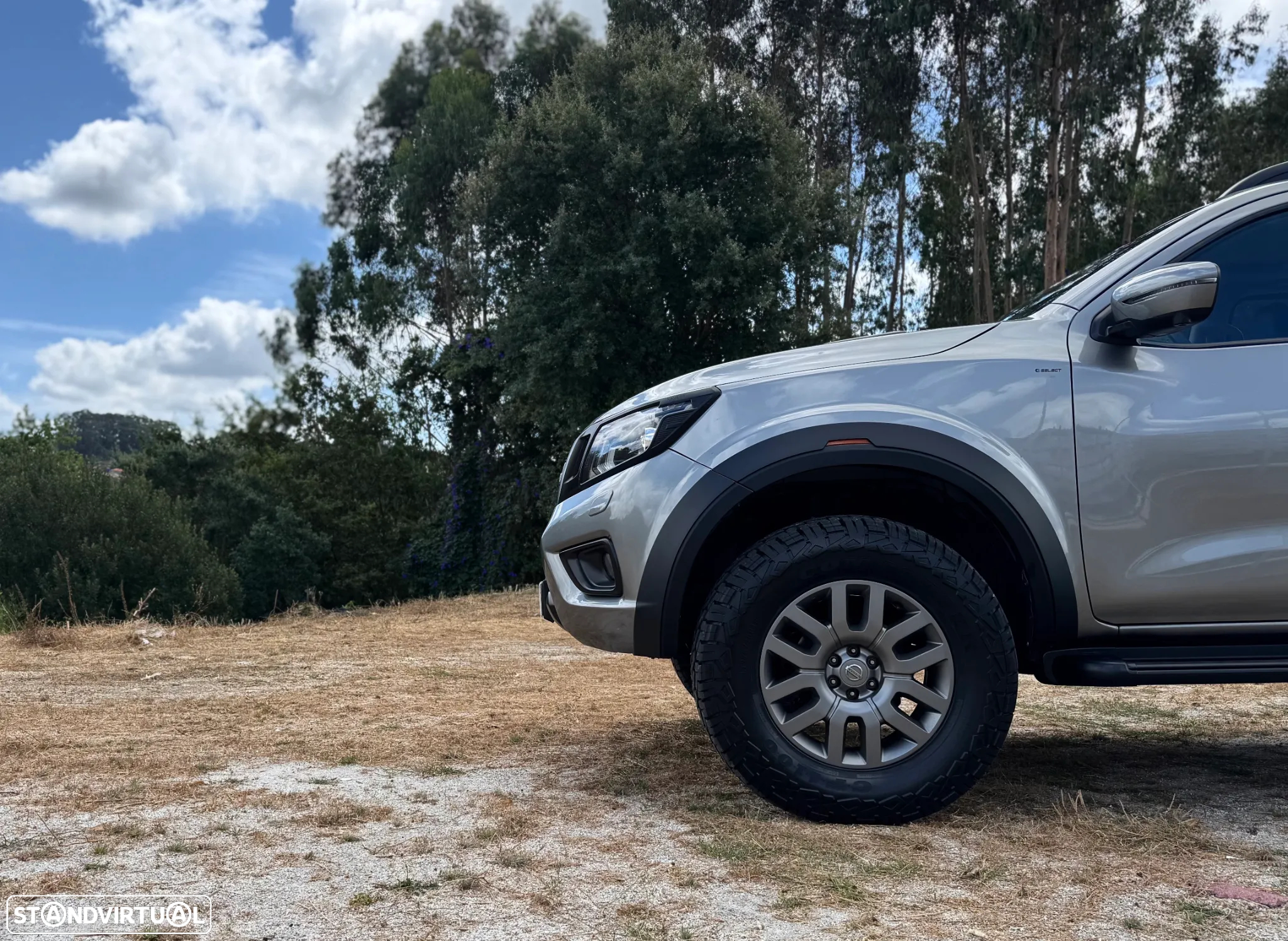 Nissan Navara 2.3 dCi CD 4WD Tekna Auto - 13