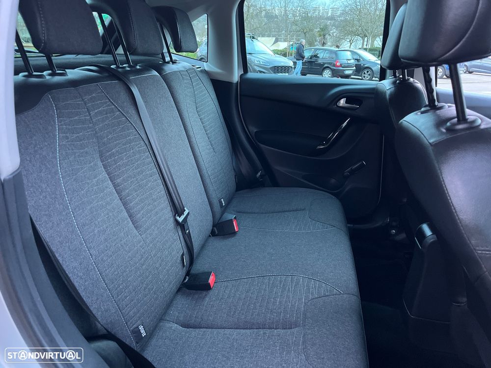 Citroën C3 1.2 PureTech Seduction - 23