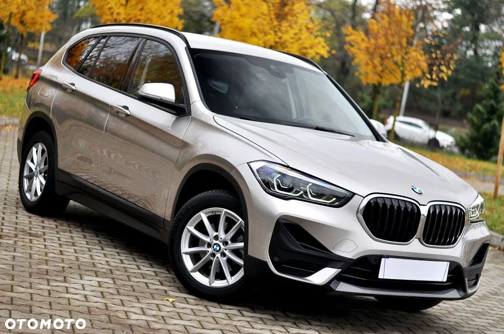 BMW X1 sDrive18d Business Edition - 7