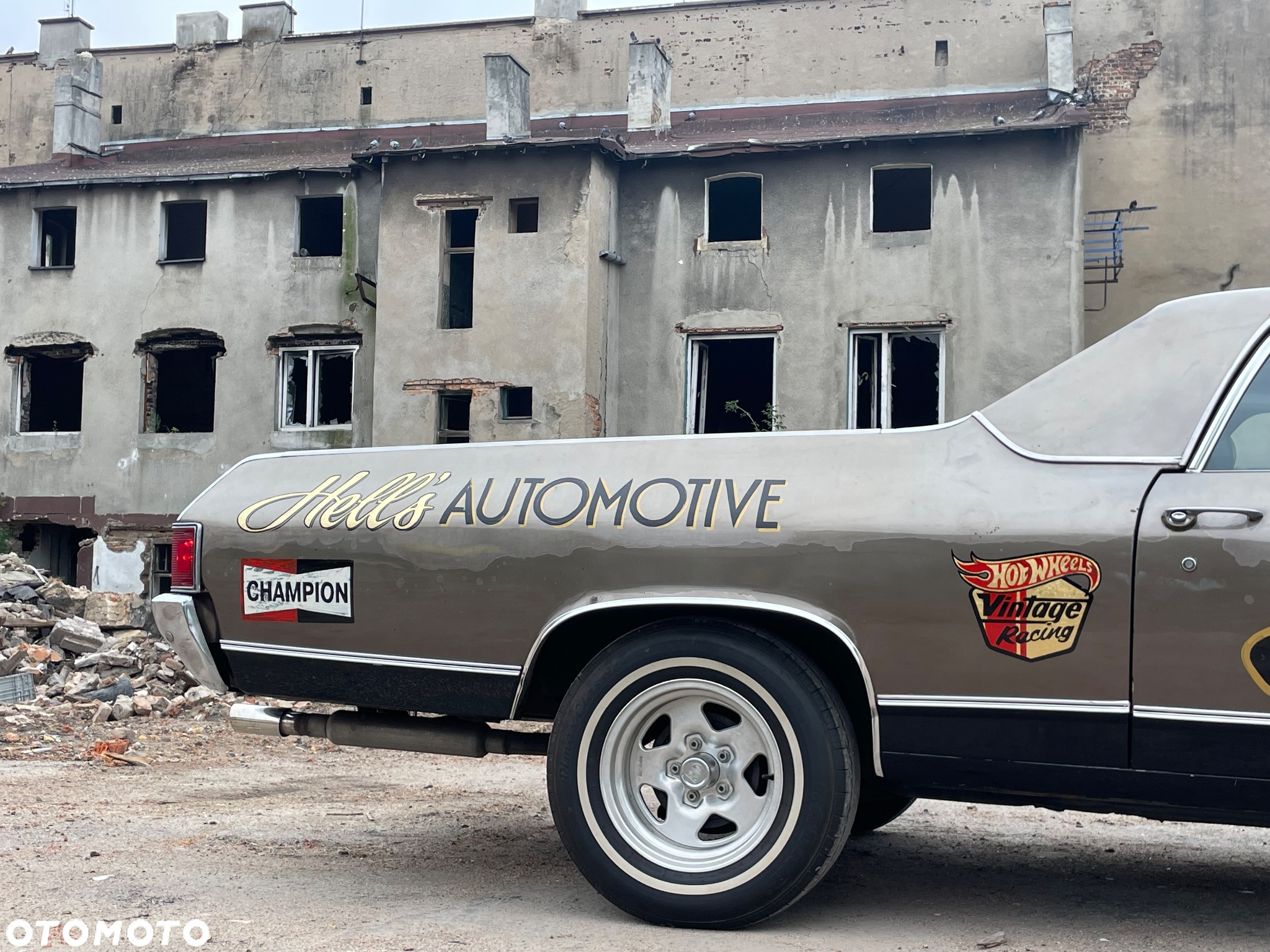 Chevrolet El Camino - 23