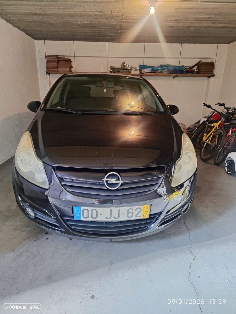Opel Corsa 1.2 Black Edition - 1