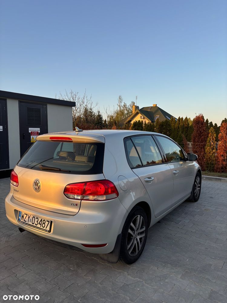 Volkswagen Golf 1.6 TDI Comfortline - 2