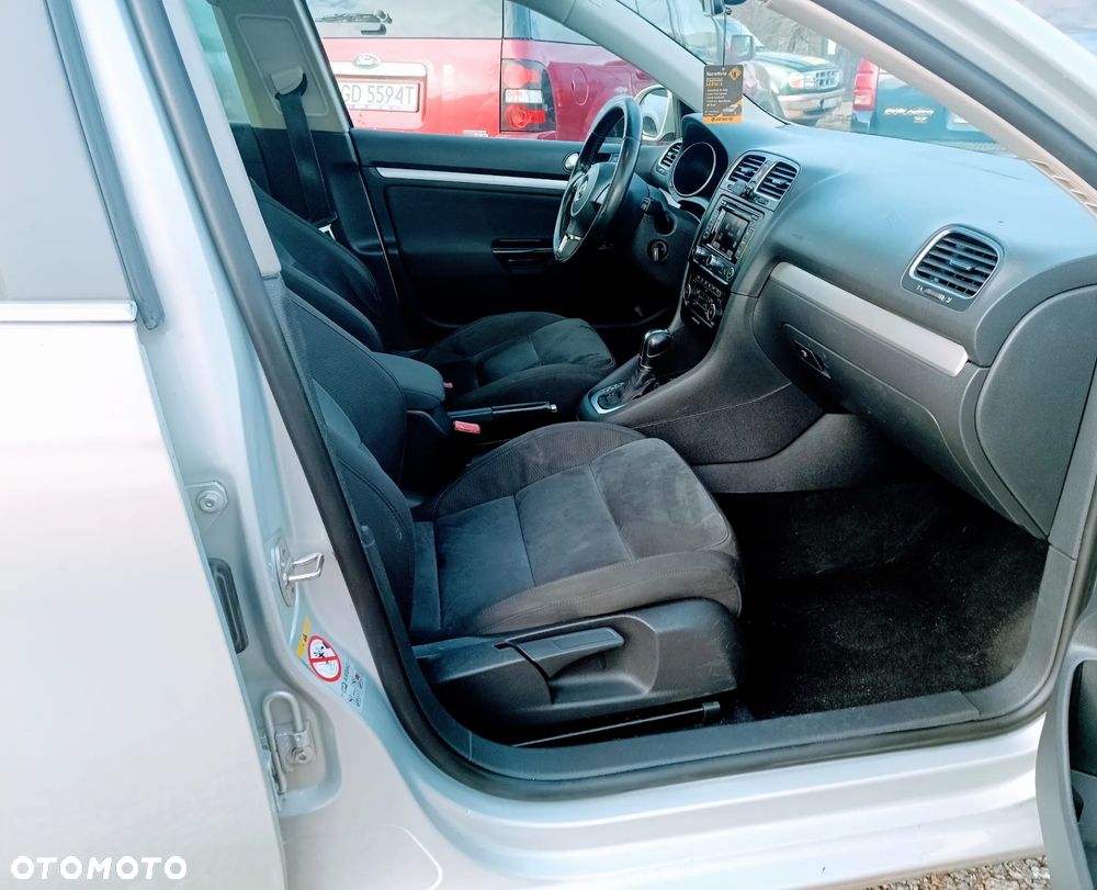 Volkswagen Golf 1.4 TSI Highline DSG - 14