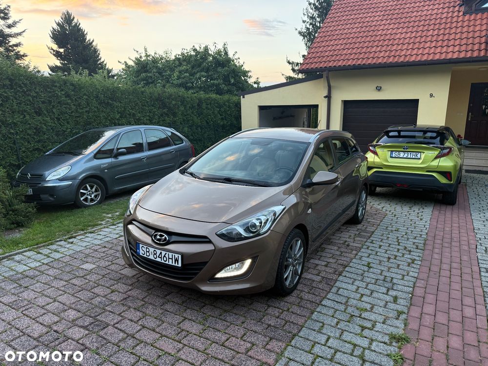 Hyundai i30 1.6 Comfort - 4