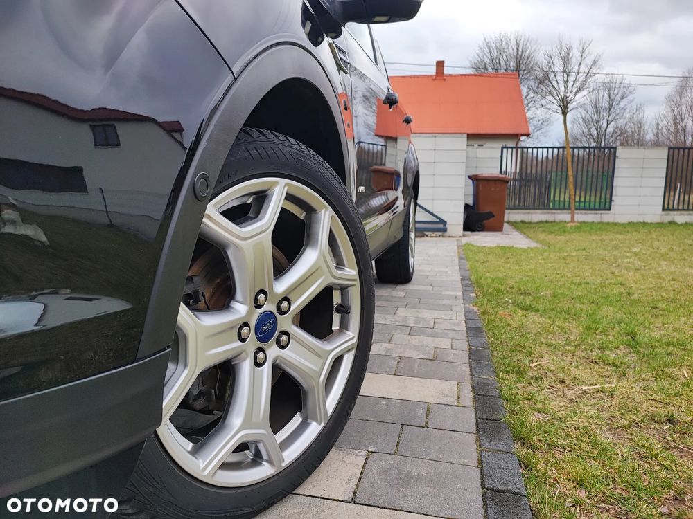 Ford Kuga 2.0 TDCi 4x4 Titanium - 8