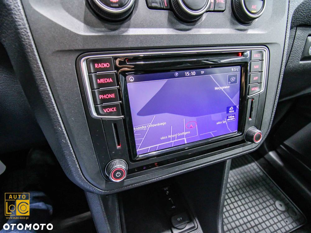 Volkswagen Caddy 2.0 TDI Trendline DSG - 20