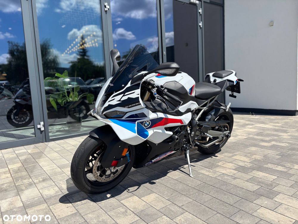 BMW S - 5