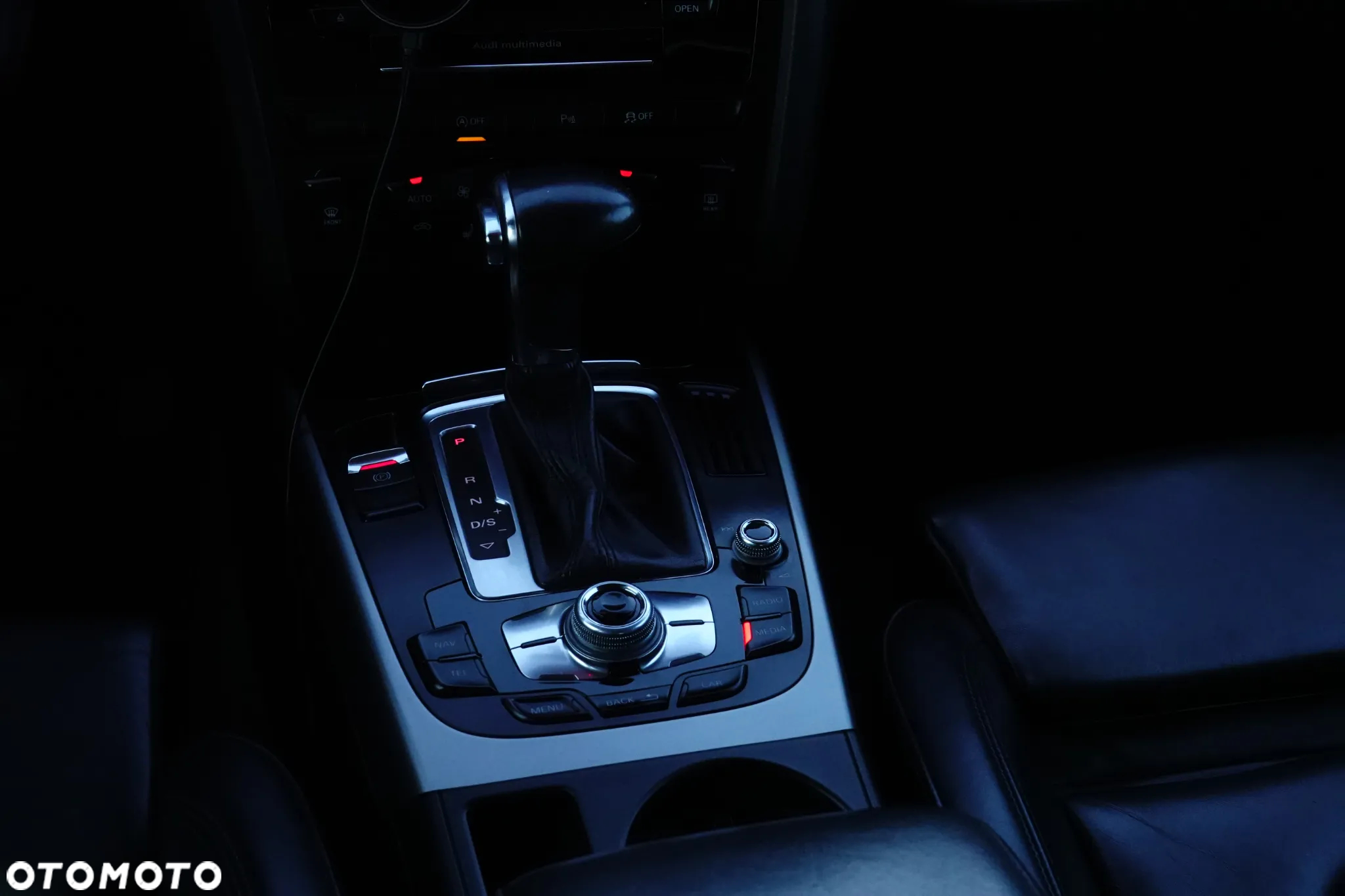 Audi A4 2.0 TDI Multitronic - 31