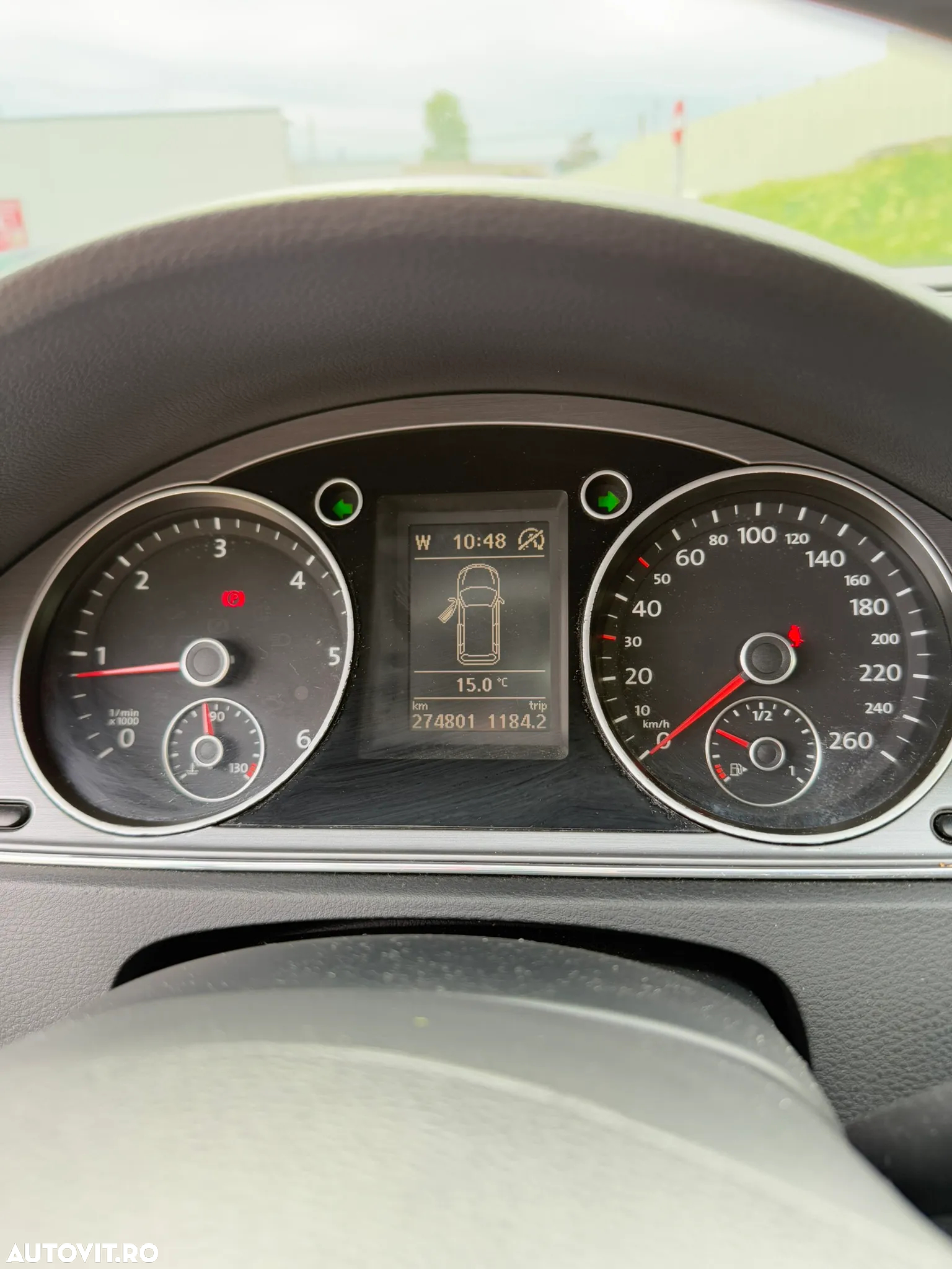 Volkswagen Passat Variant 2.0 TDI BlueMotion Technology Highline - 11