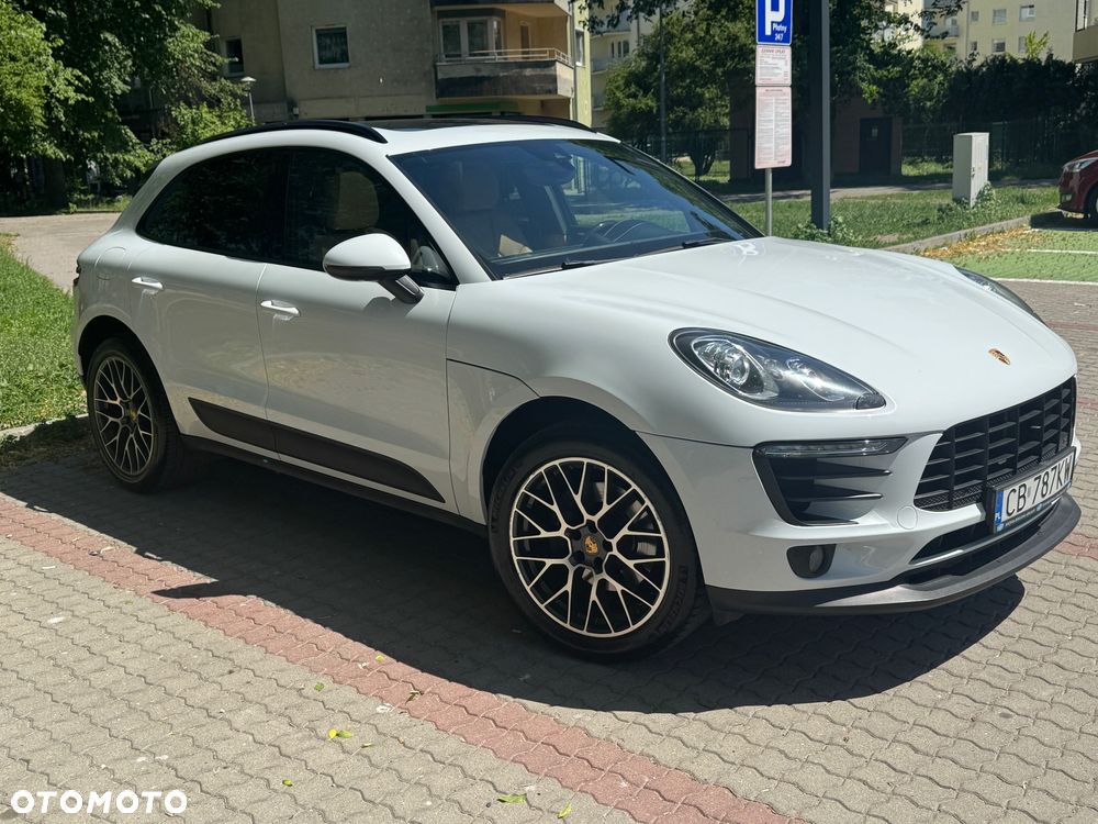 Porsche Macan Standard - 12